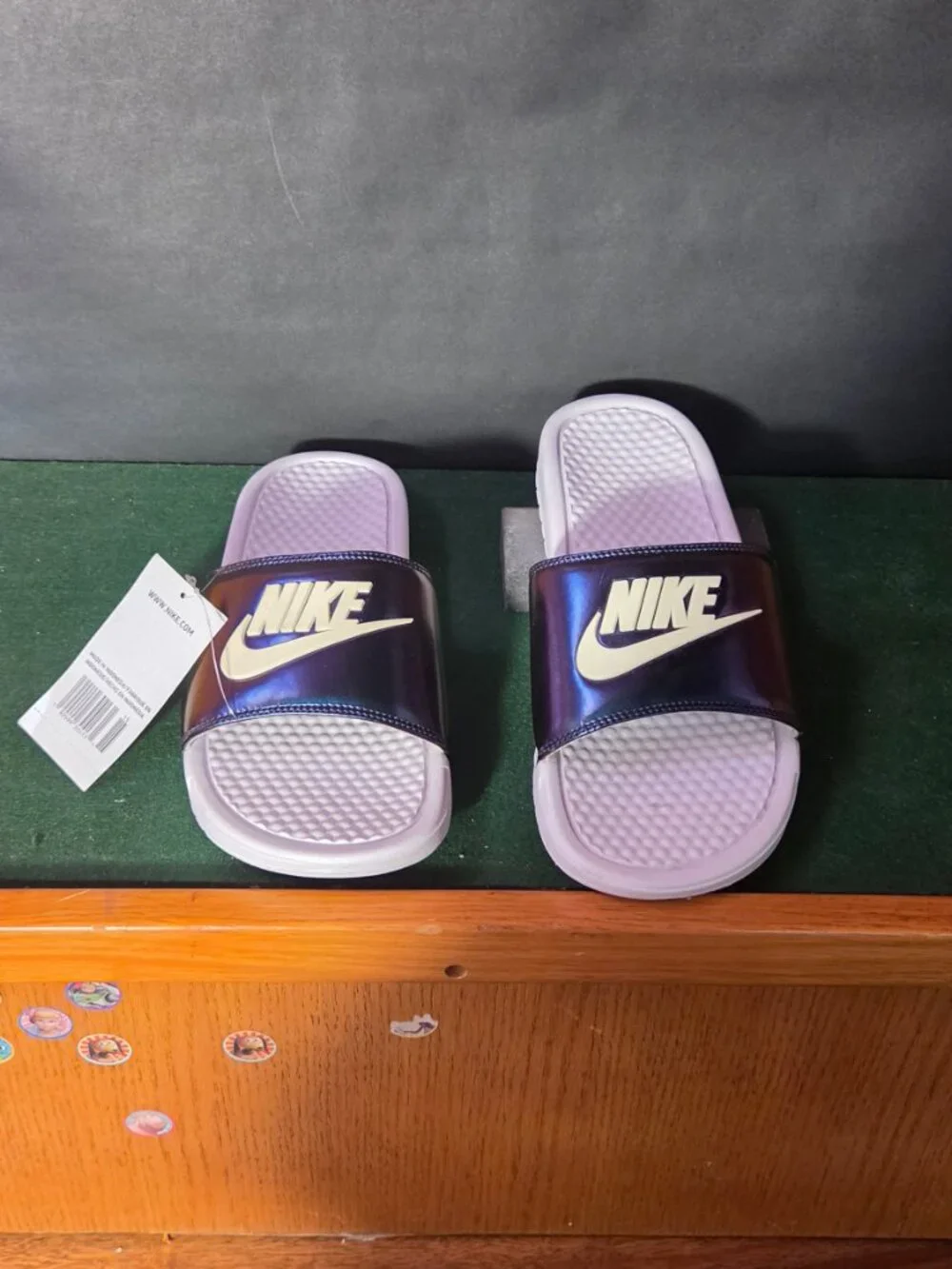 Nike Benassi JDI Slide Sandals Lilac Iridescent NWT